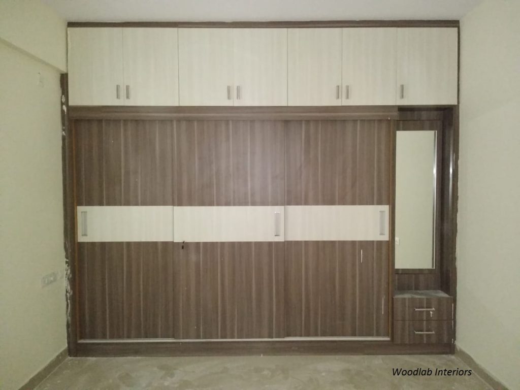 Wardrobe with Dressing Unit