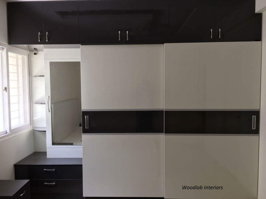 Wardrobe with Dressing Unit
