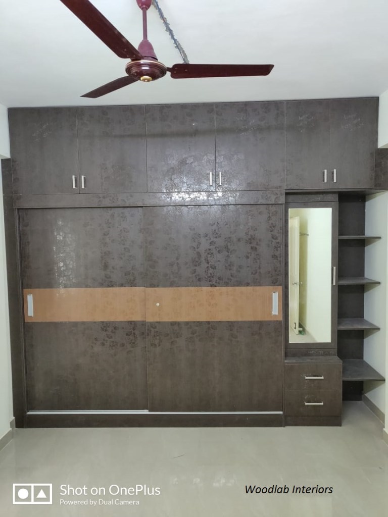 Wardrobe with Dressing Unit